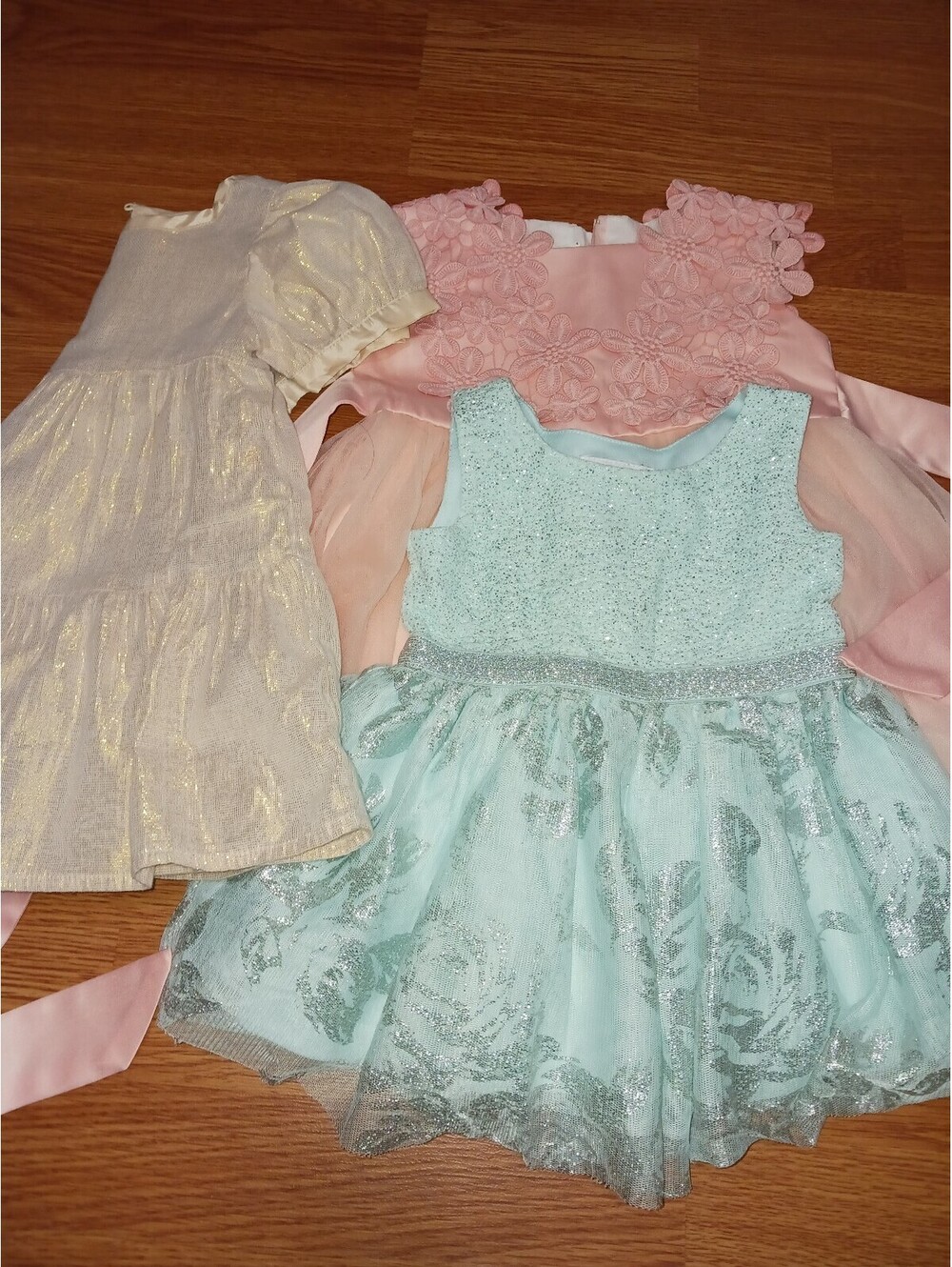 Toddler Girl 12 Months  Clothing Lot Of 3 Dresses